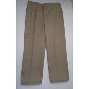 NWT! Men's VF Imagewear Beige/Tan/Khaki Grip Waist Pleated Pants Size 38x30